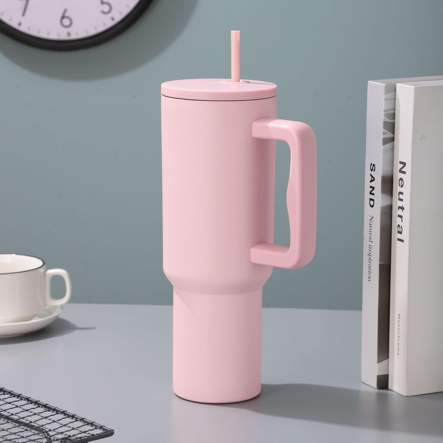 Sipper Water Bottle for Kids, Adults Stanley Tumbler with Straw, Coffe Mug, Gym Steel Hot & Cold Flask,One LTR Glass Lid Leakproof Cute Mug,Stainless Cup Juice for Office with Handle - Image 11